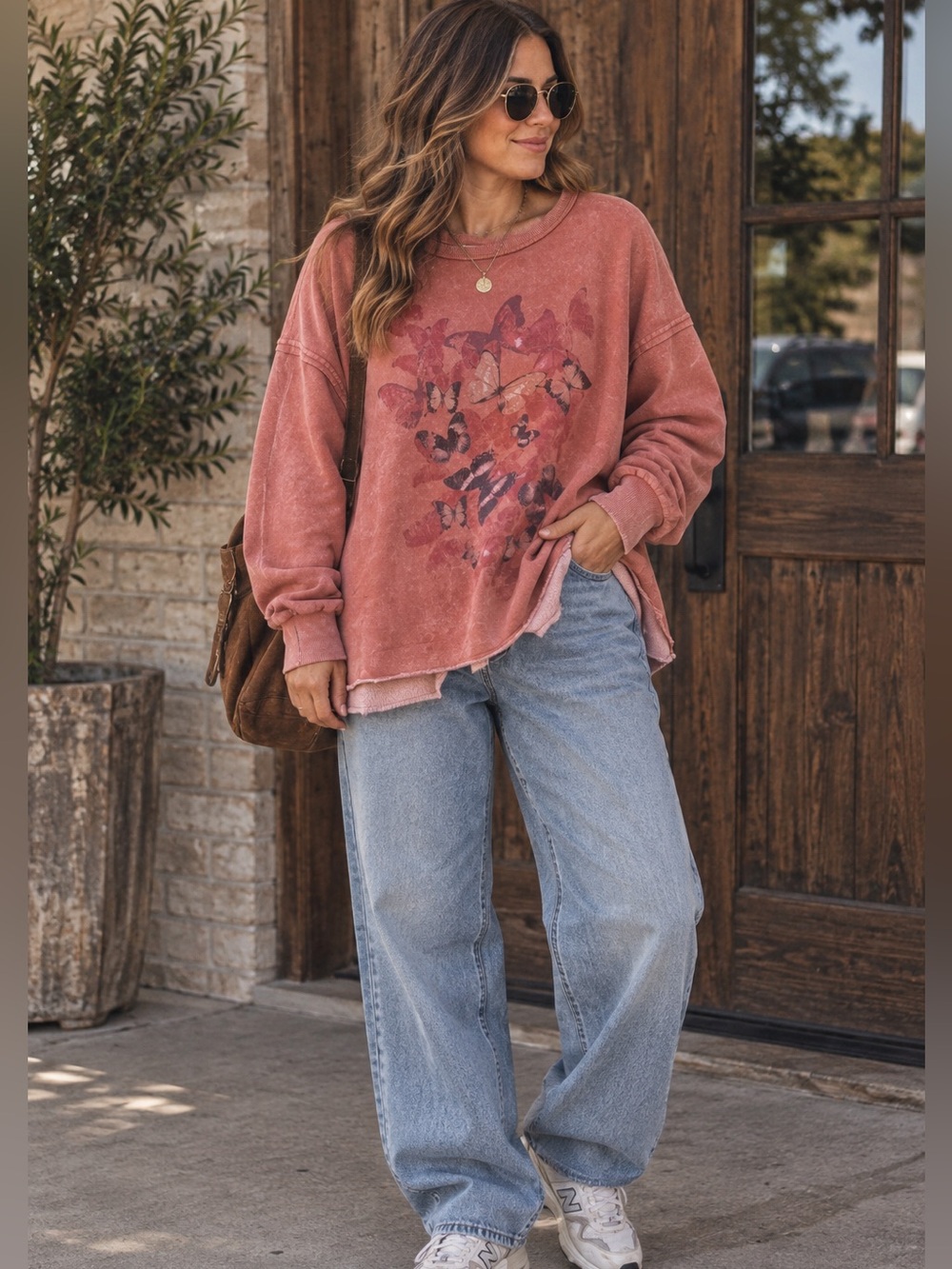 Arizona Size M Oversized Butterfly High-Low Sweatshirt Crewneck Fits to XL